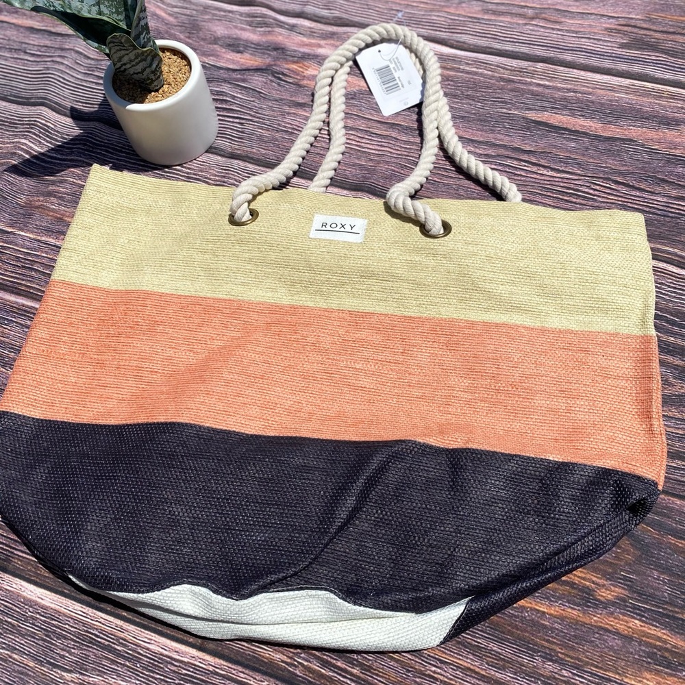 Roxy Shoulder Bag